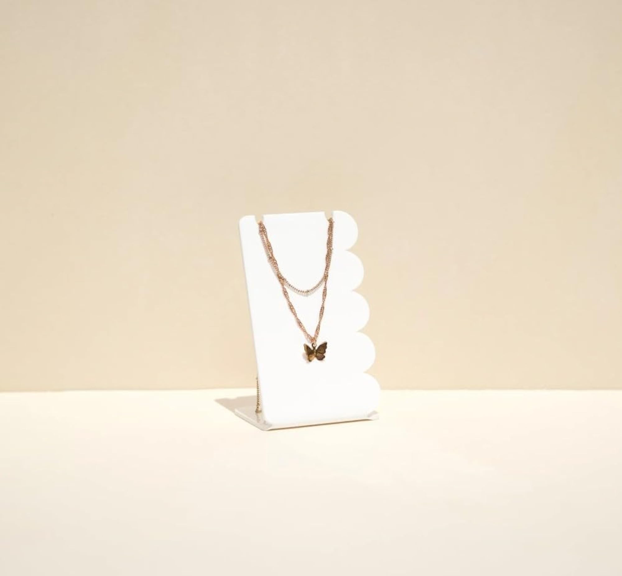 White Acrylic Cloud Shape Necklace Holder